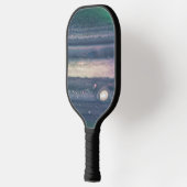 赤外の惑星ジュピターのJWST画像 ピックルボールラケット (左)