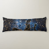 赤外線付近の創造イーグル星雲の柱 ボディピロー (正面)