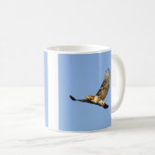 赤後につかれたタカ コーヒーマグカップ (正面右)