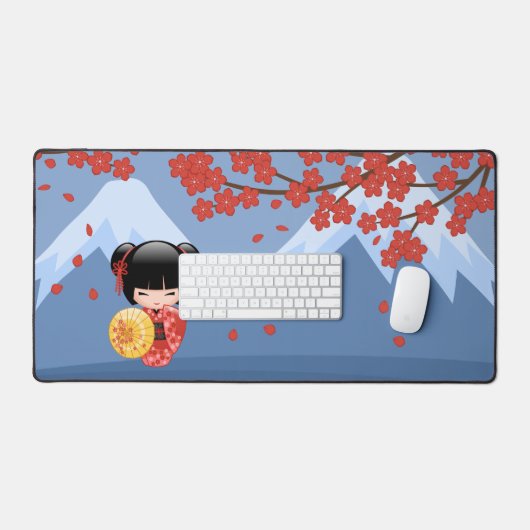 赤桜こけし人形 – かわいい芸者ガール デスクマット (キーボード&マウス)