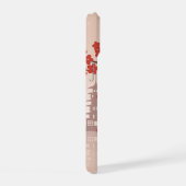 赤桜こけし人形 – 日本の芸者 iPhone 15ケース (右側面)