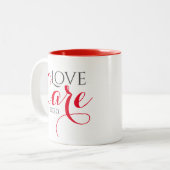 赤検疫愛とマ気にグ ツートーンマグカップ (正面左)