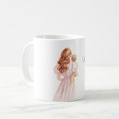 赤毛のピンクドレスの愛らしい赤ちゃん コーヒーマグカップ (正面左)