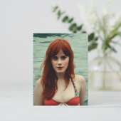 赤毛の女性が泳ぐ ポストカード (スタンド正面)