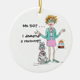 赤毛の女性は50歳に変わり、セラミックのオルナを抗議 セラミックオーナメント