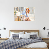 赤毛の美しいの女の子はカフェの柔らかい芸術に座って キャンバスプリント (インサイチュ (寝室))