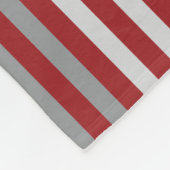 赤灰黒白の縞模様 フリースブランケット (角)