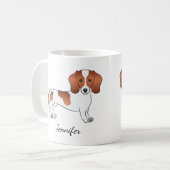 赤白スムースコートダックスフンドのカートゥーン犬+名前 コーヒーマグカップ (正面左)