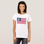 赤白平和愛国アメリカ国旗 Tシャツ (正面フル)