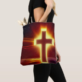 赤白熱［赤熱］光を放つ背景トートバッグに十字 トートバッグ (クローズアップ)