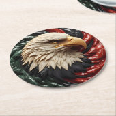 赤白緑の中を舞う雄大な鷹 ラウンドペーパーコースター (アングル)