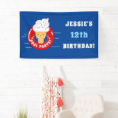 赤白青のアイスクリームのプールを囲んでのパーティは夏をからかいます 横断幕 (インサイチュ)