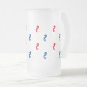 赤白青の乗馬のパターン愛国心 フロストグラスビールジョッキ (正面右)