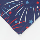 赤白青の花火の星は名前を加えます フリースブランケット (角)