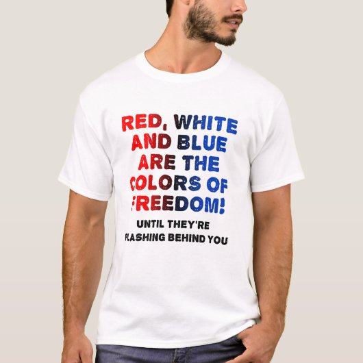 赤白青の面白いTシャツ Tシャツ (正面)