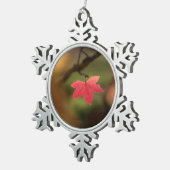 赤秋リーフ自然写真 スノーフレークピューターオーナメント (右)