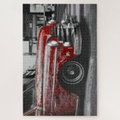 赤素朴トラック写真 ジグソーパズル (縦)