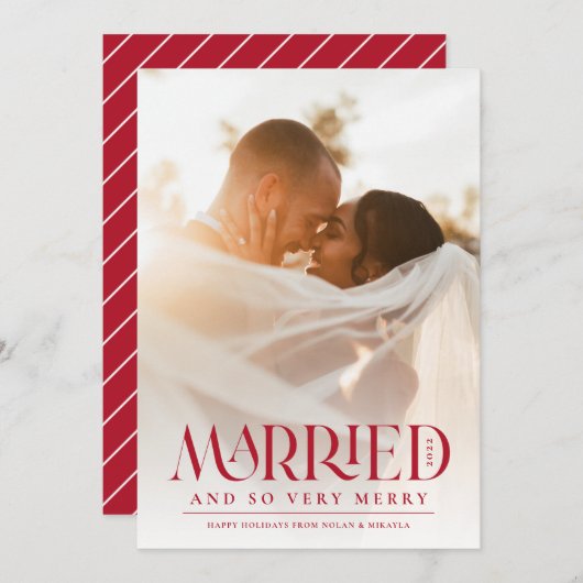 赤結婚したエレガントタイポグラフィ写真クリスマス シーズンカード (正面/裏面)