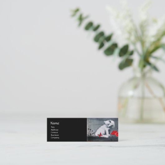 赤色蝶モノグラム真珠紙付き白猫 スキニー名刺 (スタンド正面)