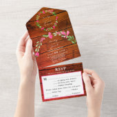 赤茶色の木製の素朴なピンクの花の国のウェディングの返信お願い、 オールインワン招待状 (貼ってはがせる)