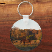 赤茶色の馬、秋の森。 キーホルダー (正面)
