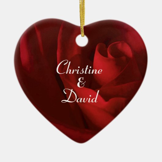 赤薔薇のような愛パーソナライズされた セラミックオーナメント (正面)