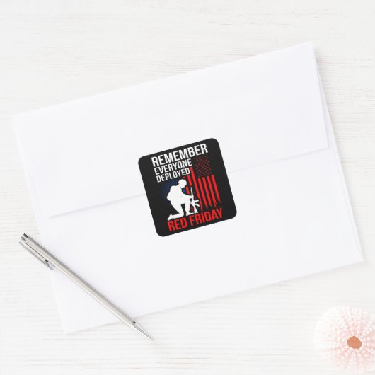 赤金軍に配備された全員を覚えている スクエアシール (封筒)