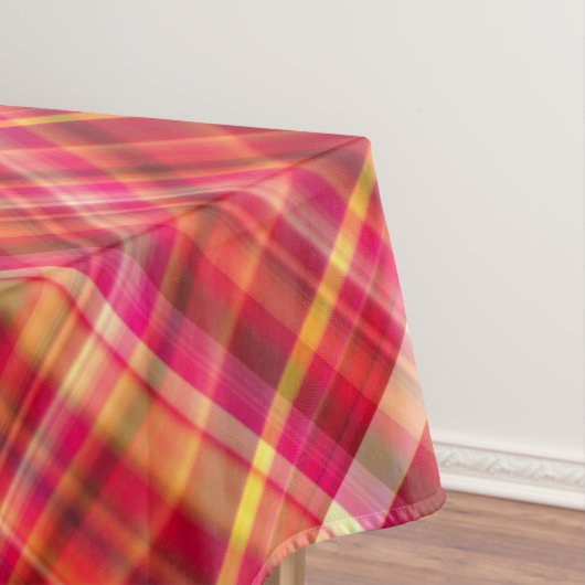 赤離れ色、黄色、ピンク色のプライド テーブルクロス (インサイチュ)