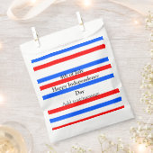 赤青ストライプ色の自立日7月4日 フェイバーバッグ (クリップ留めされた状態)