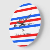 赤青ストライプ色の自立日7月4日 ラージ壁時計 (傾斜)