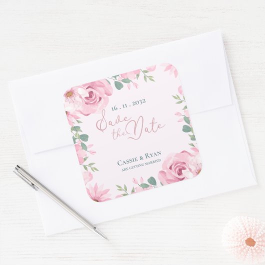 赤面かわいらしピンクフローラ結婚式の日付を保存 スクエアシール (封筒)