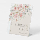 赤面と白フローラアーチのギフトとカードサイン 台座サイン (正面)