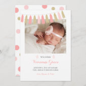 赤面のピンクおよび金ゴールドのグリッターの誕生の発表 案内状 (正面/裏面)