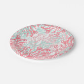 赤面のピンクのティール（緑がかった色）珊瑚の手塗り礁の花柄 ペーパープレート (アングル)