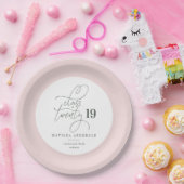 赤面のピンクの水彩画の卒業のクラス ペーパープレート (パーティー)