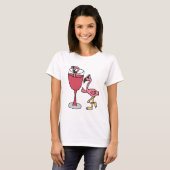 赤面のワイングラスのピンクのフラミンゴ Tシャツ (正面フル)