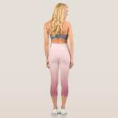 赤面ほこりっぽいピンク色のグラデーション カプリレギンス (裏面)