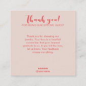 赤面エレガントピンクブラシアートネックレスディスプレイ スクエア名刺 (裏面)