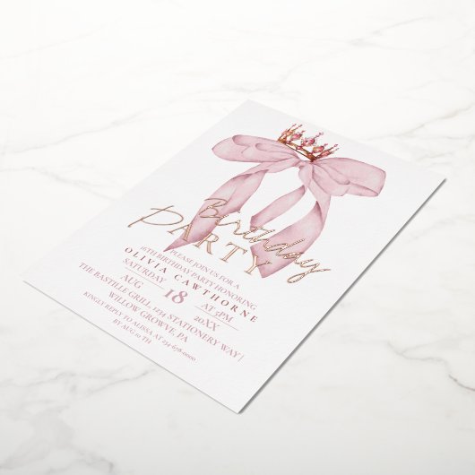 赤面エレガントピンクボウ金ゴールド誕生日パーティー 箔招待状 (回転した状態)