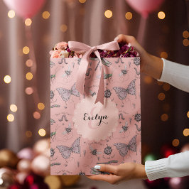 赤面ガーリーピンクスイートリトルクリッターモノグラム ミディアムペーパーバッグ