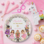 赤面ガーリー・ナックラッカー・バースデー・パーティー・ガール ペーパープレート (パーティー)