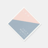 赤面ダスティブルーモモダンエレガントノグラム結婚ズ スタンダードカクテルナプキン (角)