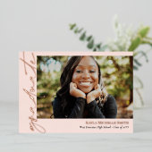 赤面バラ金ゴールド書道写真卒業 箔招待状 (立ち正面)