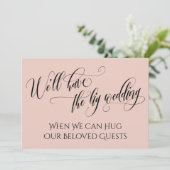 赤面ピンクいつ私たちはあなたを延期したハグ結婚できる 招待状 (スタンド正面)