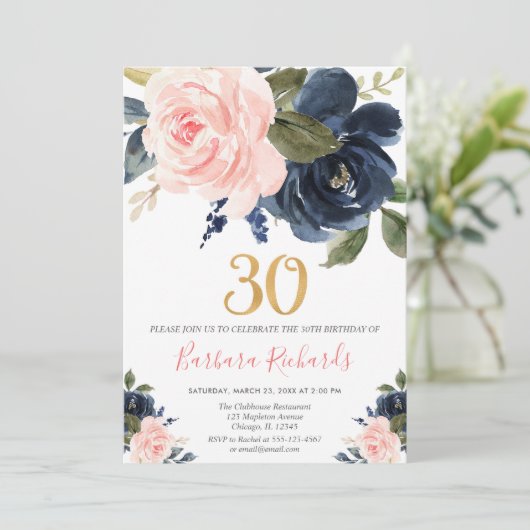 赤面ピンクとネービーブルーのフローラ30歳の誕生日 招待状 (スタンド正面)