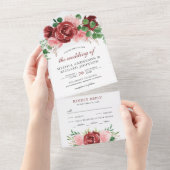 赤面ピンクとブルゴーニュ赤フローラブーケ結婚ス オールインワン招待状 (貼ってはがせる)