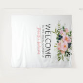 赤面ピンクとブルーのフローラへようこそ タペストリー (正面(横))