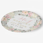 赤面ピンクと金ゴールドフローラボホ結婚のモノグラム ペーパープレート (アングル)
