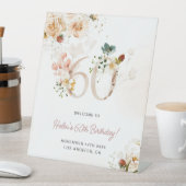 赤面ピンクと金ゴールドフローラ60th誕生日へようこそ 台座サイン (インサイチュ)