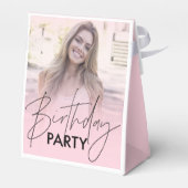 赤面ピンクのグラデーションのフォト誕生日 フェイバーボックス (裏面サイド)